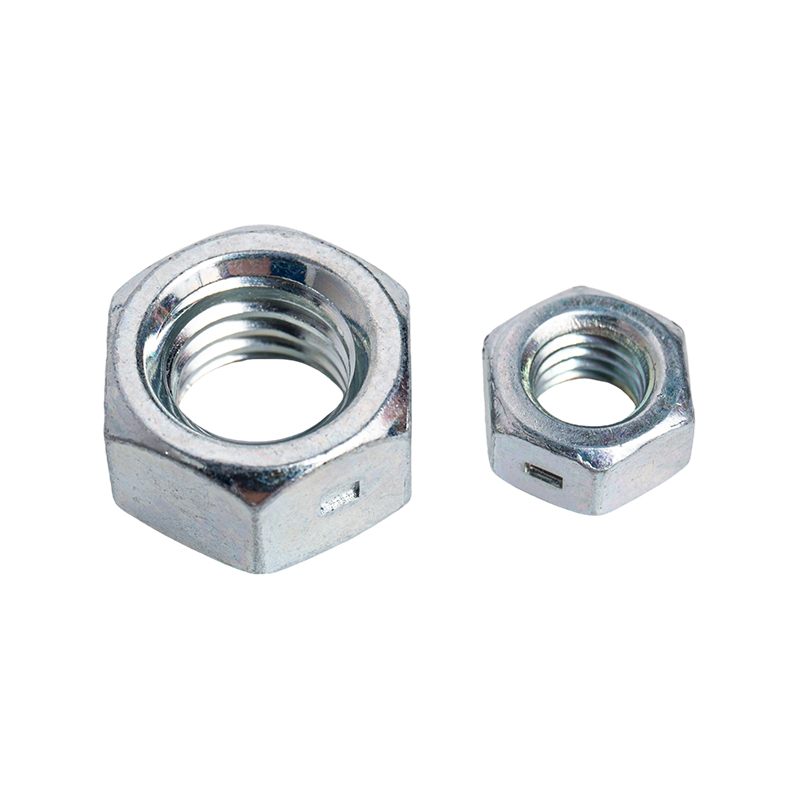 Écrou hexagonal en acier au carbone, fixation à trois points estampillée, écrou hexagonal externe, vis de verrouillage de qualité 4.8
